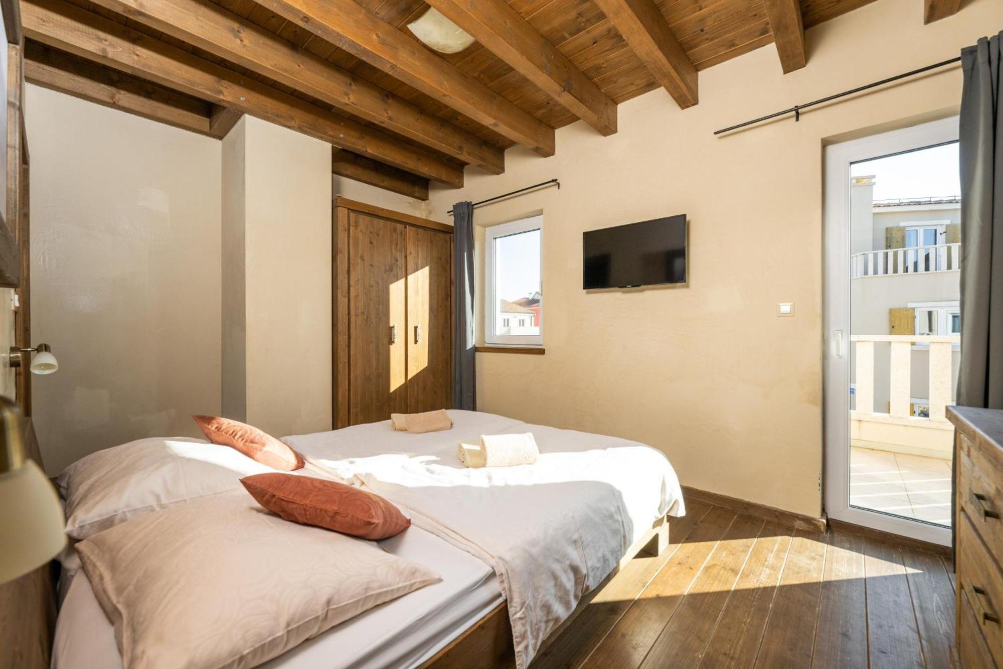 Villa Castagna Near The Sea With Private Pool And Sauna بريمونتيرا المظهر الخارجي الصورة