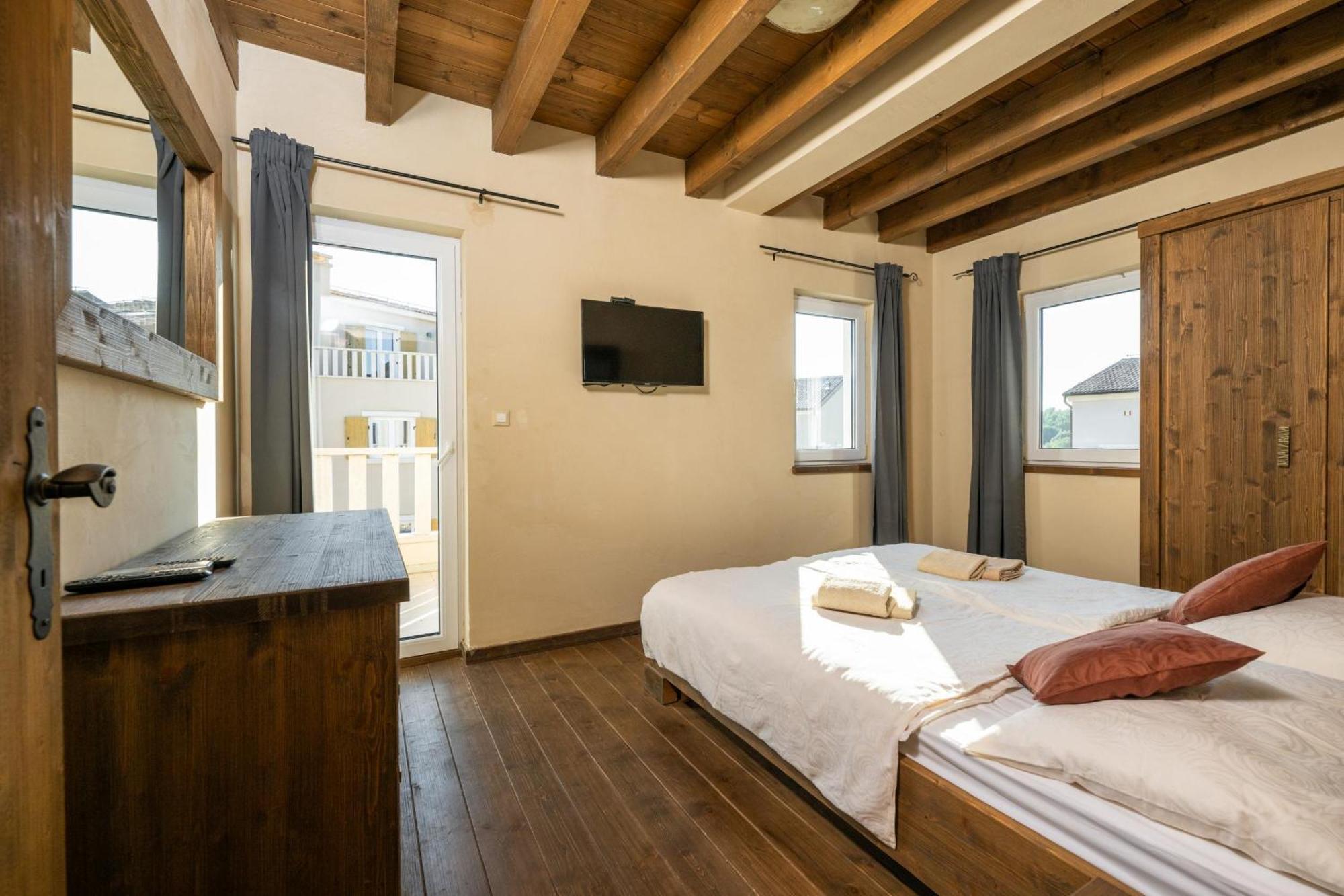 Villa Castagna Near The Sea With Private Pool And Sauna بريمونتيرا المظهر الخارجي الصورة