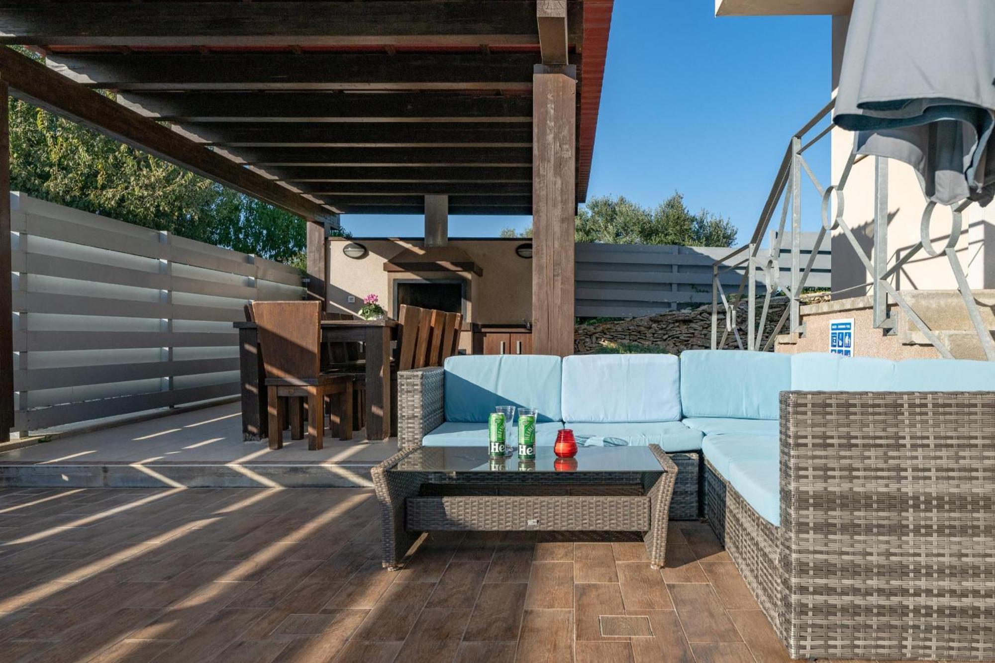 Villa Castagna Near The Sea With Private Pool And Sauna بريمونتيرا المظهر الخارجي الصورة