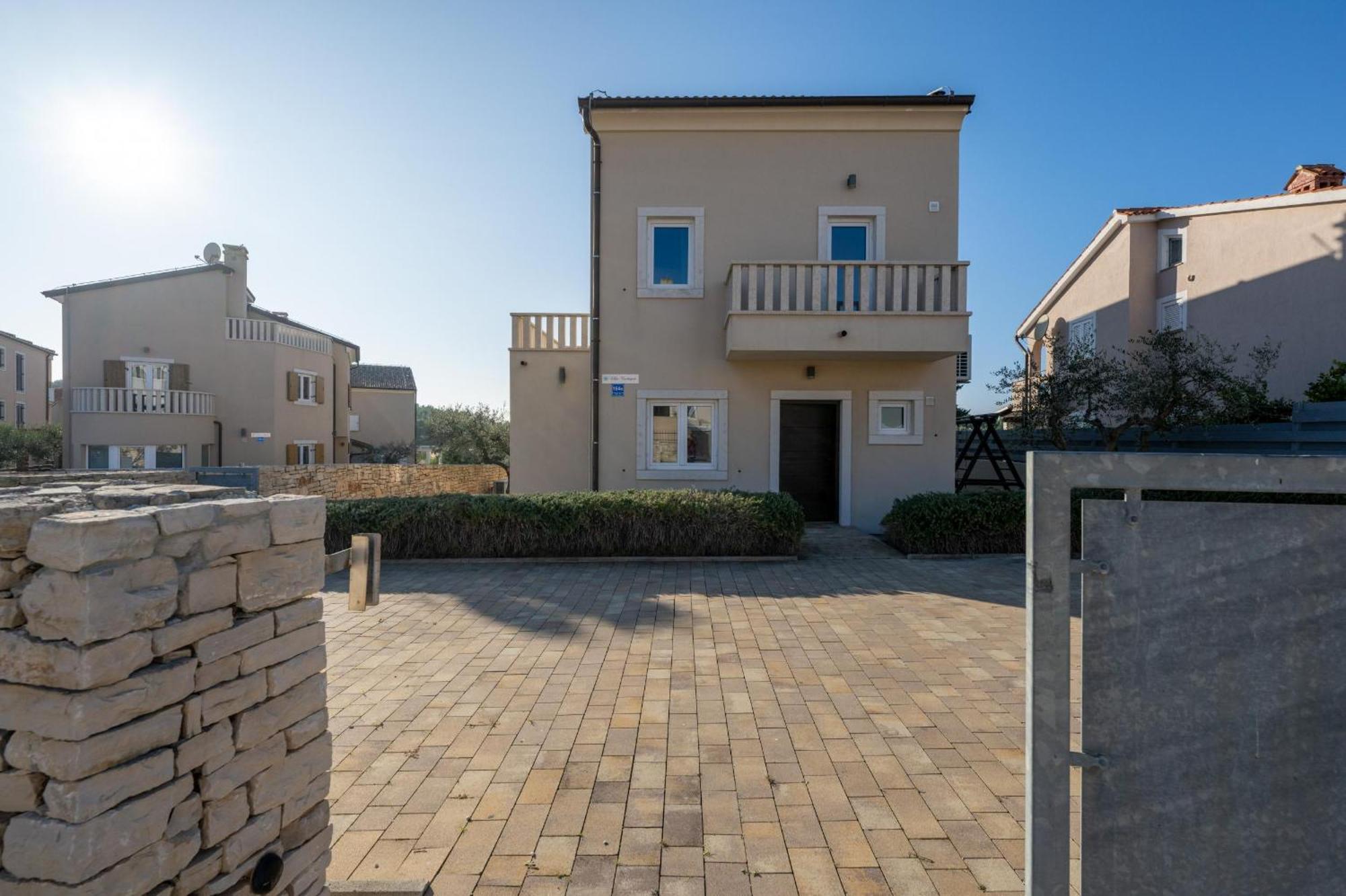 Villa Castagna Near The Sea With Private Pool And Sauna بريمونتيرا المظهر الخارجي الصورة